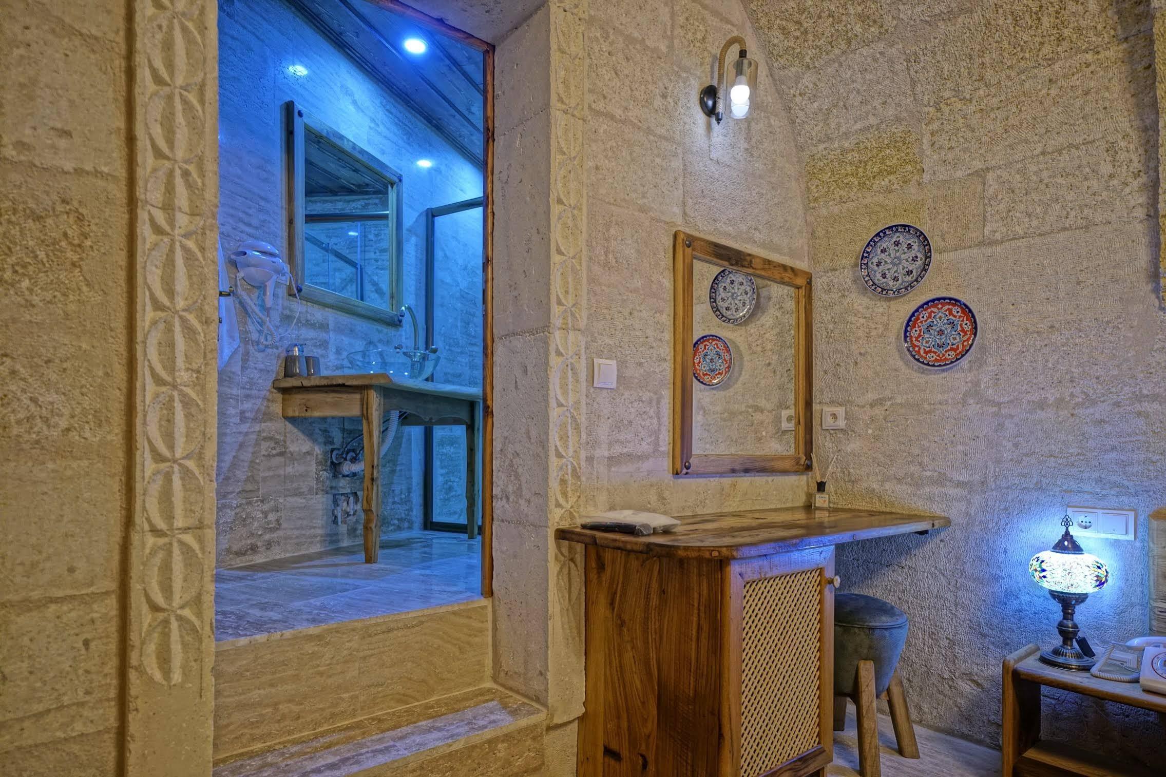 Vigneron Cave Hotel Nevsehir Exterior photo
